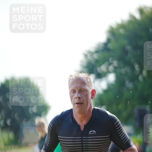 21.06.2026 - 29. Vierlanden-Triathlon LAZAROV Photography http://msf.ph/oto/9856742 21.06.2026 08:49:49 Schwimmen 153 meine-sportfotos.de