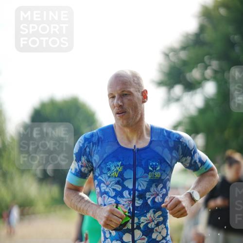 21.06.2026 - 29. Vierlanden-Triathlon LAZAROV Photography http://msf.ph/oto/9856777 21.06.2026 08:50:18 Schwimmen 52, 139 meine-sportfotos.de