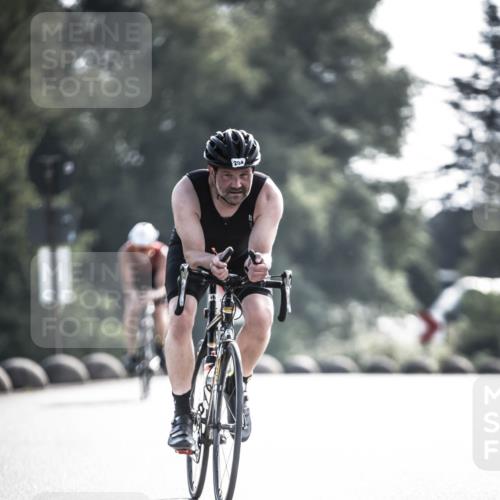 21.06.2026 - 29. Vierlanden-Triathlon H.Heesch http://msf.ph/oto/9856797 21.06.2026 09:02:02 Radfahren 204, 1353 meine-sportfotos.de