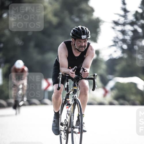 21.06.2026 - 29. Vierlanden-Triathlon H.Heesch http://msf.ph/oto/9856808 21.06.2026 09:02:02 Radfahren 204, 1353 meine-sportfotos.de