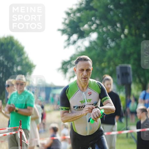 21.06.2026 - 29. Vierlanden-Triathlon LAZAROV Photography http://msf.ph/oto/9856811 21.06.2026 08:50:50 Schwimmen 101, 163 meine-sportfotos.de