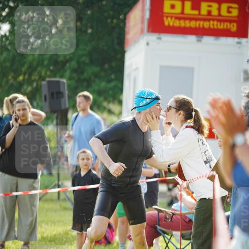 21.06.2026 - 29. Vierlanden-Triathlon LAZAROV Photography http://msf.ph/oto/9856845 21.06.2026 08:51:10 Schwimmen 71 meine-sportfotos.de