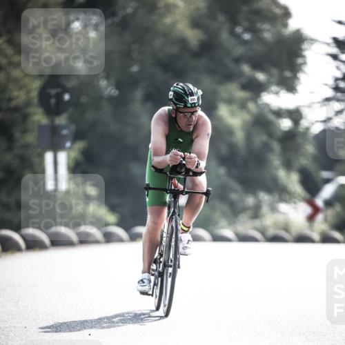 21.06.2026 - 29. Vierlanden-Triathlon H.Heesch http://msf.ph/oto/9856858 21.06.2026 09:02:23 Radfahren 205 meine-sportfotos.de