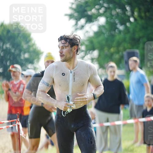 21.06.2026 - 29. Vierlanden-Triathlon LAZAROV Photography http://msf.ph/oto/9856867 21.06.2026 08:51:35 Schwimmen 50, 81, 157, 161 meine-sportfotos.de
