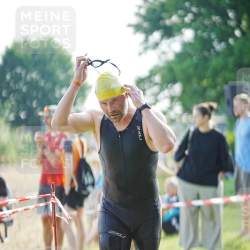 21.06.2026 - 29. Vierlanden-Triathlon LAZAROV Photography http://msf.ph/oto/9856874 21.06.2026 08:51:40 Schwimmen 81, 157, 161, 204 meine-sportfotos.de