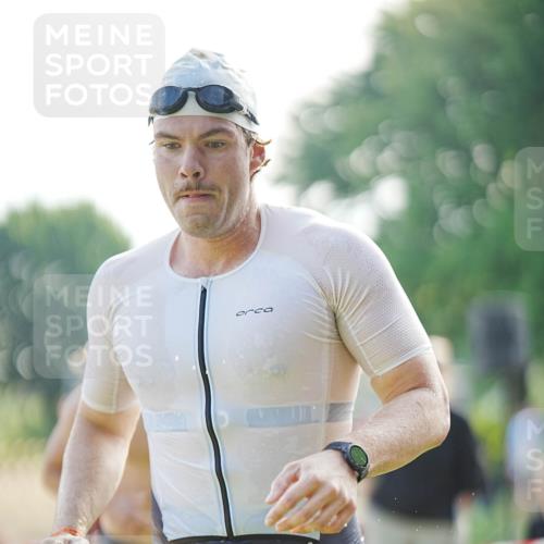 21.06.2026 - 29. Vierlanden-Triathlon LAZAROV Photography http://msf.ph/oto/9856900 21.06.2026 08:52:19 Schwimmen 5, 58, 171 meine-sportfotos.de