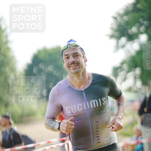 21.06.2026 - 29. Vierlanden-Triathlon LAZAROV Photography http://msf.ph/oto/9856919 21.06.2026 08:52:43 Schwimmen 167 meine-sportfotos.de
