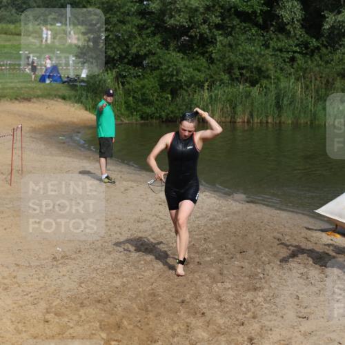 21.06.2026 - 29. Vierlanden-Triathlon Andreas Tolksdorf http://msf.ph/oto/9856940 21.06.2026 08:58:56 Schwimmen 229 meine-sportfotos.de