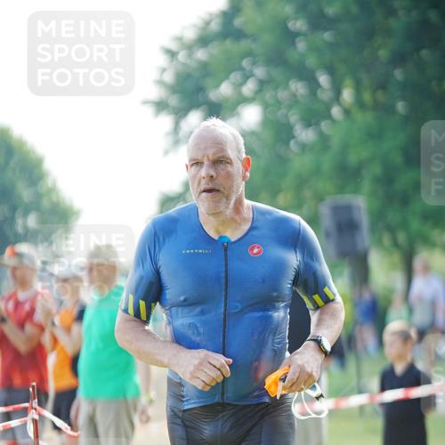 21.06.2026 - 29. Vierlanden-Triathlon LAZAROV Photography http://msf.ph/oto/9856950 21.06.2026 08:53:17 Schwimmen 200 meine-sportfotos.de