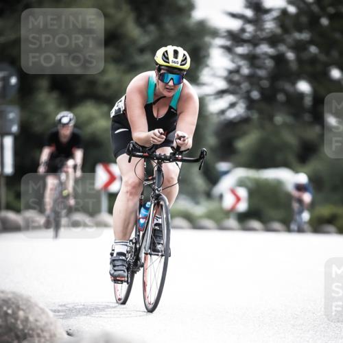 21.06.2026 - 29. Vierlanden-Triathlon H.Heesch http://msf.ph/oto/9856973 21.06.2026 10:29:02 Radfahren 247, 494, 553, 558, 565, 601, 603 meine-sportfotos.de