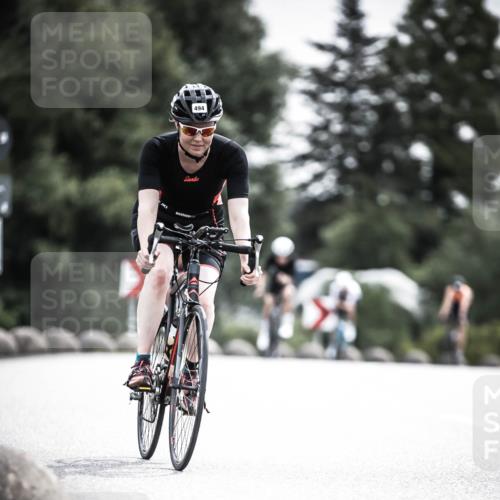 21.06.2026 - 29. Vierlanden-Triathlon H.Heesch http://msf.ph/oto/9856997 21.06.2026 10:29:05 Radfahren 16, 244, 247, 494, 565, 601, 603 meine-sportfotos.de