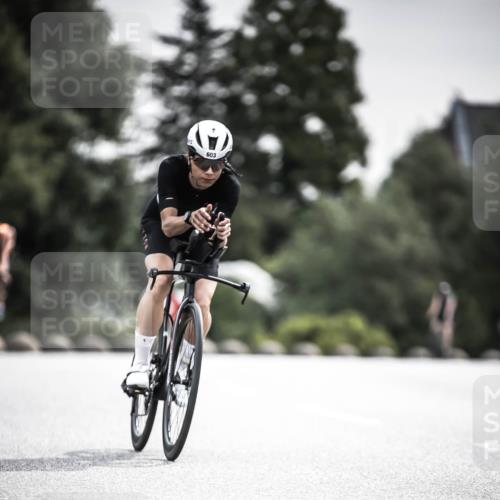 21.06.2026 - 29. Vierlanden-Triathlon H.Heesch http://msf.ph/oto/9857024 21.06.2026 10:29:08 Radfahren 16, 244, 247, 494, 603 meine-sportfotos.de