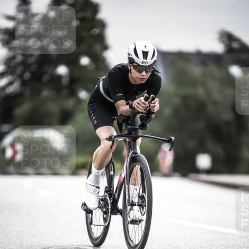 21.06.2026 - 29. Vierlanden-Triathlon H.Heesch http://msf.ph/oto/9857049 21.06.2026 10:29:09 Radfahren 16, 244, 247, 494, 603 meine-sportfotos.de