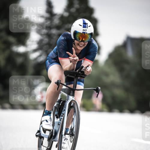 21.06.2026 - 29. Vierlanden-Triathlon H.Heesch http://msf.ph/oto/9857071 21.06.2026 10:29:10 Radfahren 16, 244, 247, 494, 603 meine-sportfotos.de