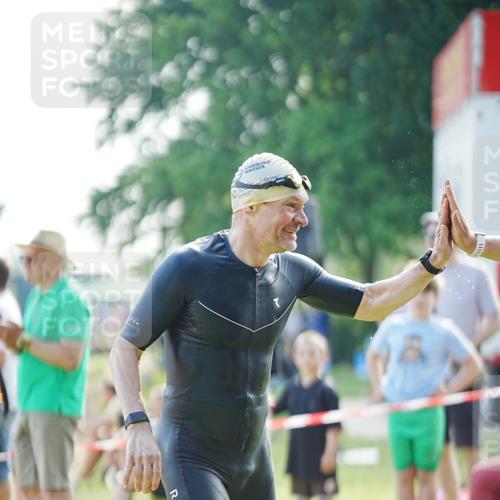 21.06.2026 - 29. Vierlanden-Triathlon LAZAROV Photography http://msf.ph/oto/9857080 21.06.2026 08:56:09 Schwimmen 87, 138 meine-sportfotos.de