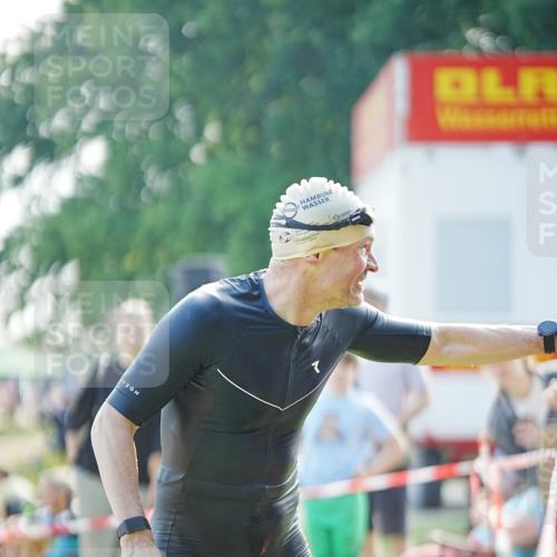 21.06.2026 - 29. Vierlanden-Triathlon LAZAROV Photography http://msf.ph/oto/9857088 21.06.2026 08:56:10 Schwimmen 138 meine-sportfotos.de