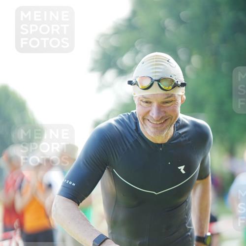 21.06.2026 - 29. Vierlanden-Triathlon LAZAROV Photography http://msf.ph/oto/9857096 21.06.2026 08:56:11 Schwimmen 138 meine-sportfotos.de