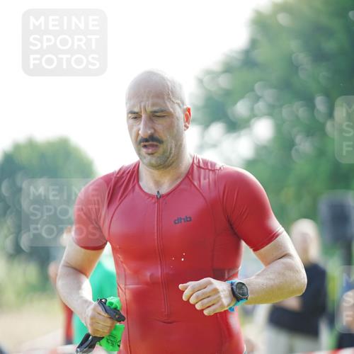 21.06.2026 - 29. Vierlanden-Triathlon LAZAROV Photography http://msf.ph/oto/9857108 21.06.2026 08:56:26 Schwimmen 121 meine-sportfotos.de
