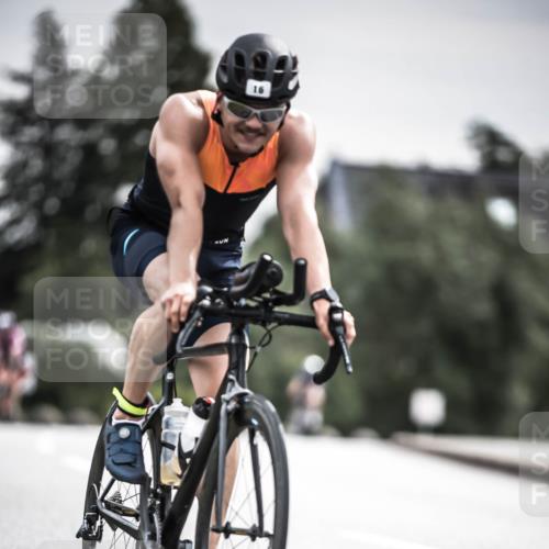 21.06.2026 - 29. Vierlanden-Triathlon H.Heesch http://msf.ph/oto/9857109 21.06.2026 10:29:12 Radfahren 16, 244, 247, 482, 566, 603 meine-sportfotos.de