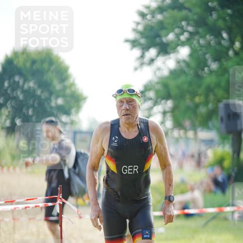 21.06.2026 - 29. Vierlanden-Triathlon LAZAROV Photography http://msf.ph/oto/9857144 21.06.2026 09:02:12 Schwimmen 217 meine-sportfotos.de
