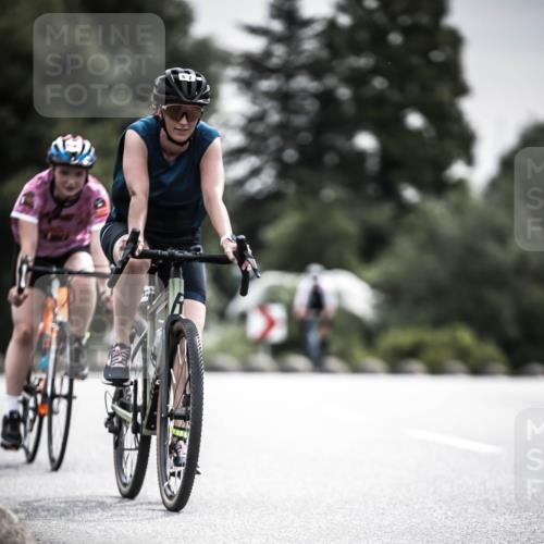 21.06.2026 - 29. Vierlanden-Triathlon H.Heesch http://msf.ph/oto/9857156 21.06.2026 10:29:18 Radfahren 35, 176, 326, 482, 533, 566 meine-sportfotos.de