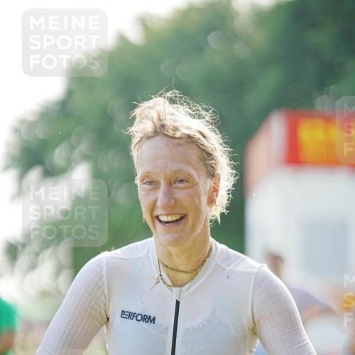 21.06.2026 - 29. Vierlanden-Triathlon LAZAROV Photography http://msf.ph/oto/9857159 21.06.2026 09:02:21 Schwimmen 217, 231, 283 meine-sportfotos.de