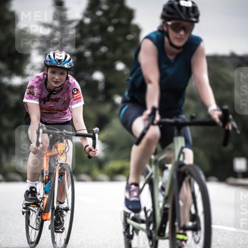 21.06.2026 - 29. Vierlanden-Triathlon H.Heesch http://msf.ph/oto/9857166 21.06.2026 10:29:18 Radfahren 35, 176, 326, 482, 533, 566 meine-sportfotos.de
