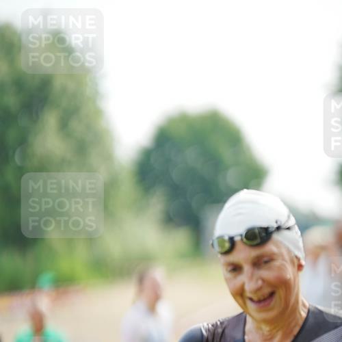 21.06.2026 - 29. Vierlanden-Triathlon LAZAROV Photography http://msf.ph/oto/9857171 21.06.2026 09:15:09 Schwimmen 248, 269, 294 meine-sportfotos.de