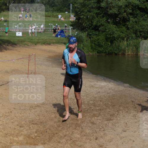21.06.2026 - 29. Vierlanden-Triathlon Andreas Tolksdorf http://msf.ph/oto/9857185 21.06.2026 09:00:39 Schwimmen 172, 183, 240 meine-sportfotos.de