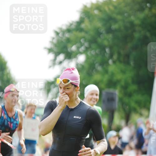 21.06.2026 - 29. Vierlanden-Triathlon LAZAROV Photography http://msf.ph/oto/9857216 21.06.2026 09:18:14 Schwimmen 232, 245, 259, 281 meine-sportfotos.de