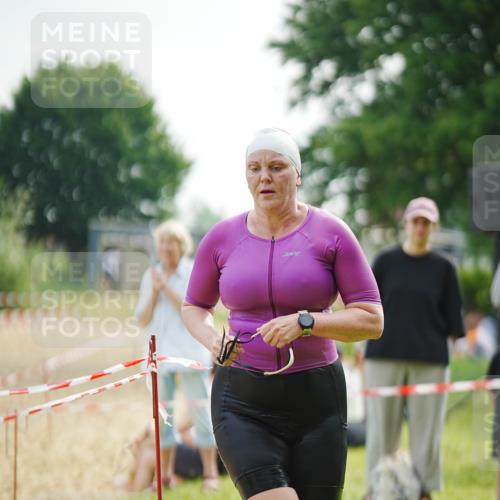 21.06.2026 - 29. Vierlanden-Triathlon LAZAROV Photography http://msf.ph/oto/9857226 21.06.2026 09:18:22 Schwimmen 232, 245, 259, 276, 281 meine-sportfotos.de