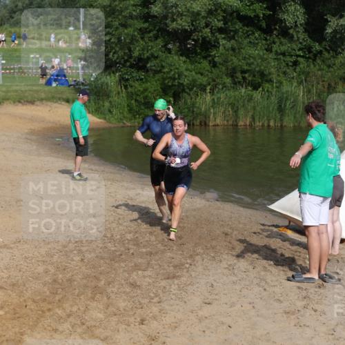 21.06.2026 - 29. Vierlanden-Triathlon Andreas Tolksdorf http://msf.ph/oto/9857255 21.06.2026 09:00:42 Schwimmen 116, 172, 183, 240 meine-sportfotos.de