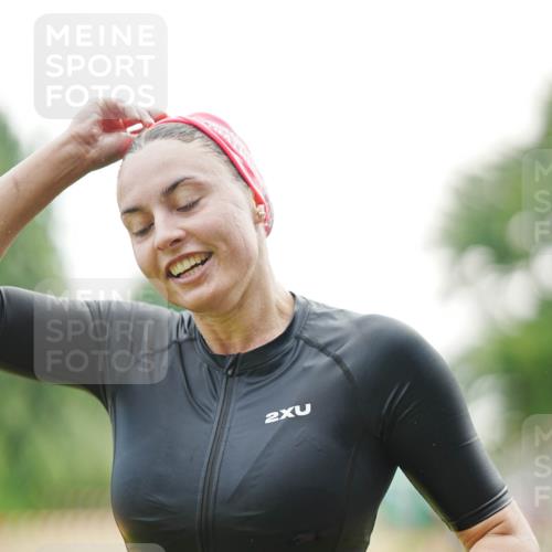 21.06.2026 - 29. Vierlanden-Triathlon LAZAROV Photography http://msf.ph/oto/9857276 21.06.2026 09:23:04 Schwimmen 279 meine-sportfotos.de