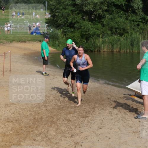 21.06.2026 - 29. Vierlanden-Triathlon Andreas Tolksdorf http://msf.ph/oto/9857284 21.06.2026 09:00:42 Schwimmen 116, 172, 183, 240 meine-sportfotos.de