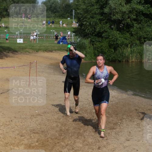 21.06.2026 - 29. Vierlanden-Triathlon Andreas Tolksdorf http://msf.ph/oto/9857290 21.06.2026 09:00:43 Schwimmen 116, 172, 183, 240 meine-sportfotos.de