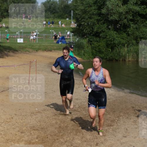 21.06.2026 - 29. Vierlanden-Triathlon Andreas Tolksdorf http://msf.ph/oto/9857310 21.06.2026 09:00:43 Schwimmen 116, 172, 183, 240 meine-sportfotos.de