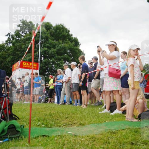 21.06.2026 - 29. Vierlanden-Triathlon LAZAROV Photography http://msf.ph/oto/9857331 21.06.2026 09:50:52 Schwimmen  meine-sportfotos.de