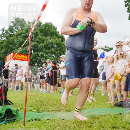 21.06.2026 - 29. Vierlanden-Triathlon LAZAROV Photography http://msf.ph/oto/9857358 21.06.2026 09:56:56 Schwimmen 307, 317, 361 meine-sportfotos.de