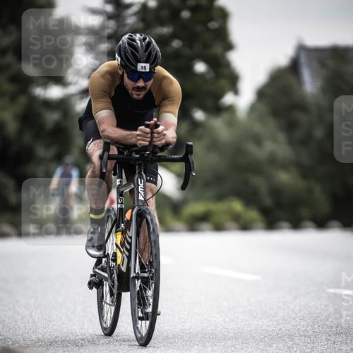 21.06.2026 - 29. Vierlanden-Triathlon H.Heesch http://msf.ph/oto/9857368 21.06.2026 10:29:32 Radfahren 15, 516, 519, 524, 581, 605 meine-sportfotos.de