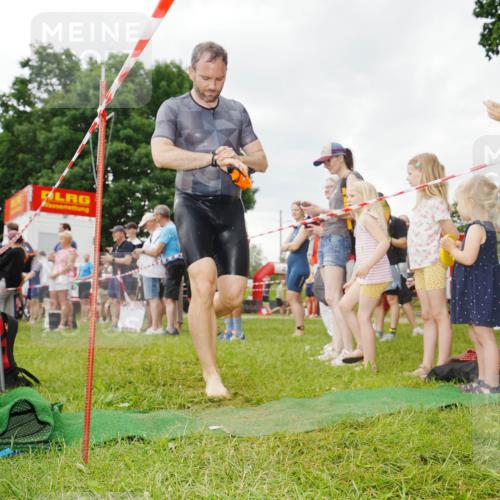 21.06.2026 - 29. Vierlanden-Triathlon LAZAROV Photography http://msf.ph/oto/9857404 21.06.2026 10:00:19 Schwimmen 327 meine-sportfotos.de