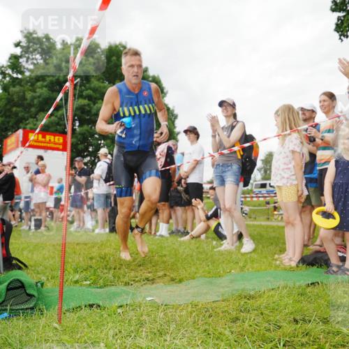 21.06.2026 - 29. Vierlanden-Triathlon LAZAROV Photography http://msf.ph/oto/9857424 21.06.2026 10:03:34 Schwimmen 437 meine-sportfotos.de