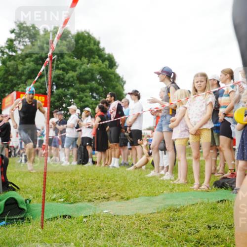 21.06.2026 - 29. Vierlanden-Triathlon LAZAROV Photography http://msf.ph/oto/9857439 21.06.2026 10:04:16 Schwimmen 420, 454 meine-sportfotos.de