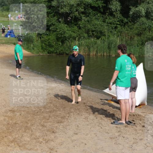 21.06.2026 - 29. Vierlanden-Triathlon Andreas Tolksdorf http://msf.ph/oto/9857442 21.06.2026 09:00:53 Schwimmen 74, 116, 140 meine-sportfotos.de