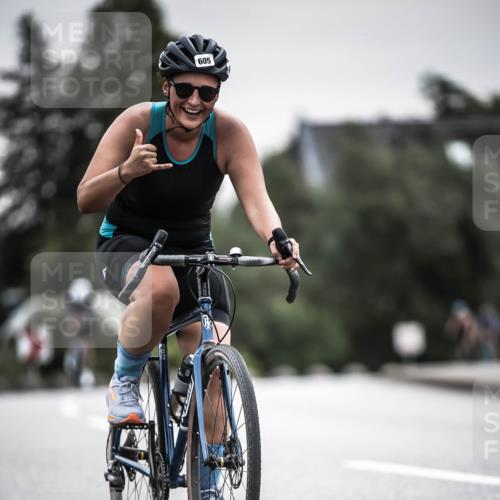 21.06.2026 - 29. Vierlanden-Triathlon H.Heesch http://msf.ph/oto/9857538 21.06.2026 10:29:39 Radfahren 14, 524, 557, 605 meine-sportfotos.de