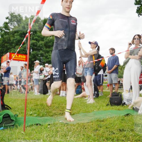 21.06.2026 - 29. Vierlanden-Triathlon LAZAROV Photography http://msf.ph/oto/9857559 21.06.2026 10:08:11 Schwimmen 393, 459, 471, 473, 478 meine-sportfotos.de