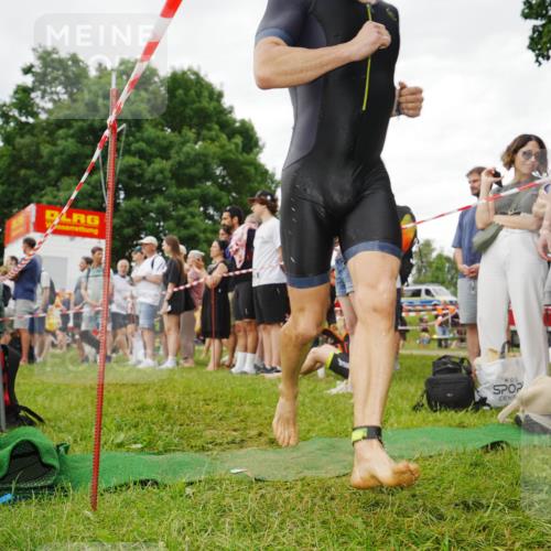 21.06.2026 - 29. Vierlanden-Triathlon LAZAROV Photography http://msf.ph/oto/9857576 21.06.2026 10:08:21 Schwimmen 392, 399, 452, 459, 473, 478 meine-sportfotos.de