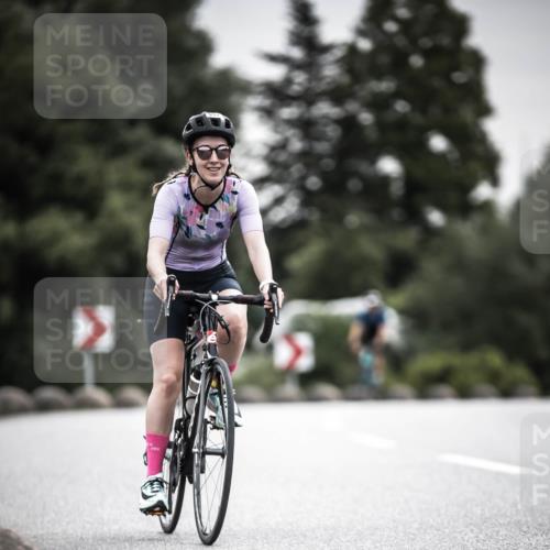 21.06.2026 - 29. Vierlanden-Triathlon H.Heesch http://msf.ph/oto/9857580 21.06.2026 10:29:45 Radfahren 14, 113, 518, 557, 571 meine-sportfotos.de