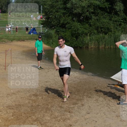 21.06.2026 - 29. Vierlanden-Triathlon Andreas Tolksdorf http://msf.ph/oto/9857638 21.06.2026 09:01:00 Schwimmen 74, 140 meine-sportfotos.de