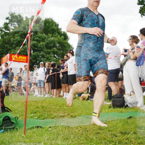 21.06.2026 - 29. Vierlanden-Triathlon LAZAROV Photography http://msf.ph/oto/9857649 21.06.2026 10:09:30 Schwimmen 406, 439, 470 meine-sportfotos.de