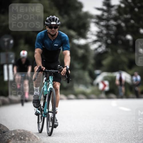 21.06.2026 - 29. Vierlanden-Triathlon H.Heesch http://msf.ph/oto/9857733 21.06.2026 10:29:52 Radfahren 22, 113, 492, 502, 518, 548, 571 meine-sportfotos.de